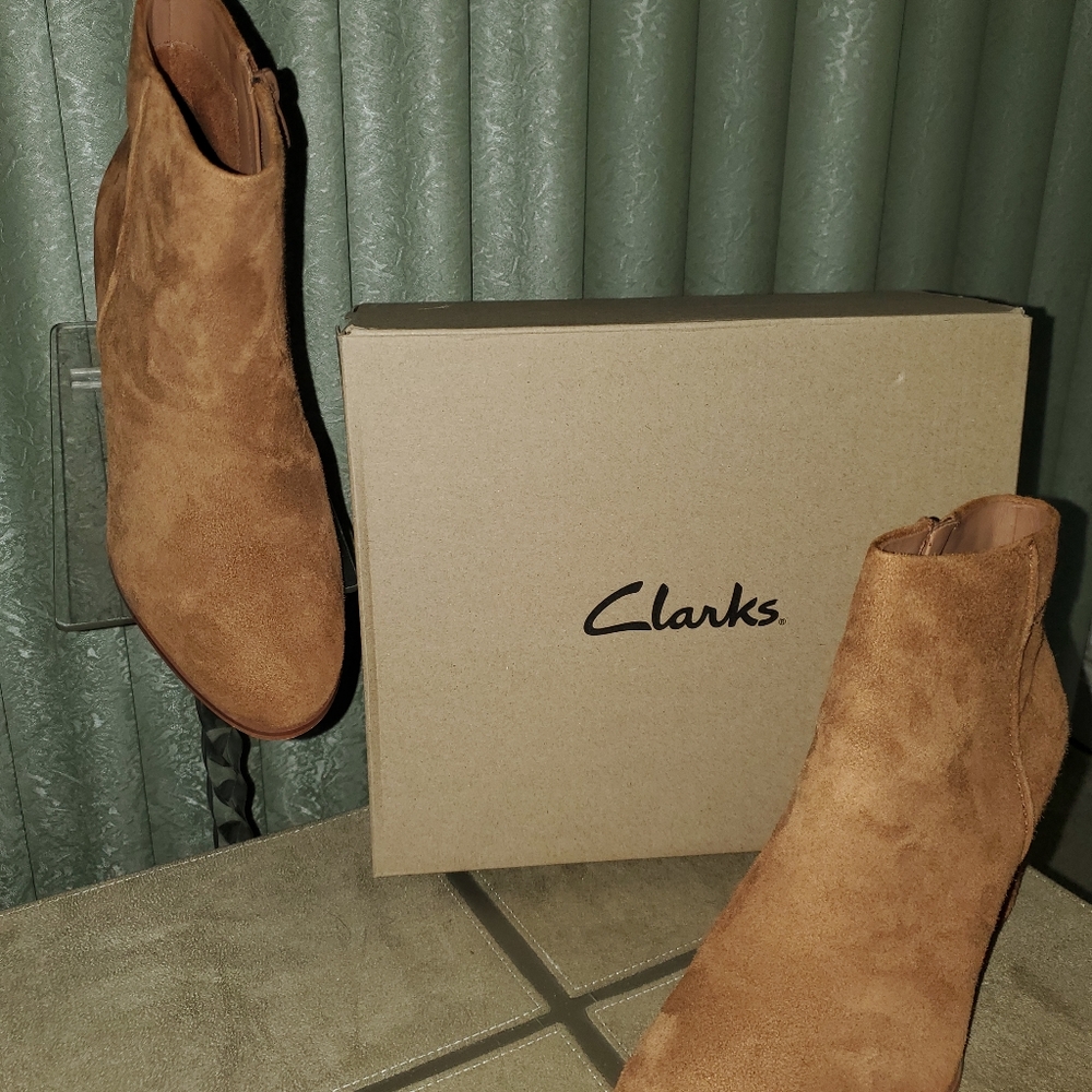 Clarks Suede Ankle Boots Size 9